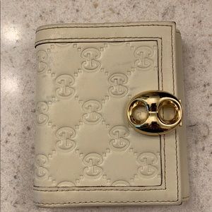 Gucci Cream & Gold Bi-Fold Wallet